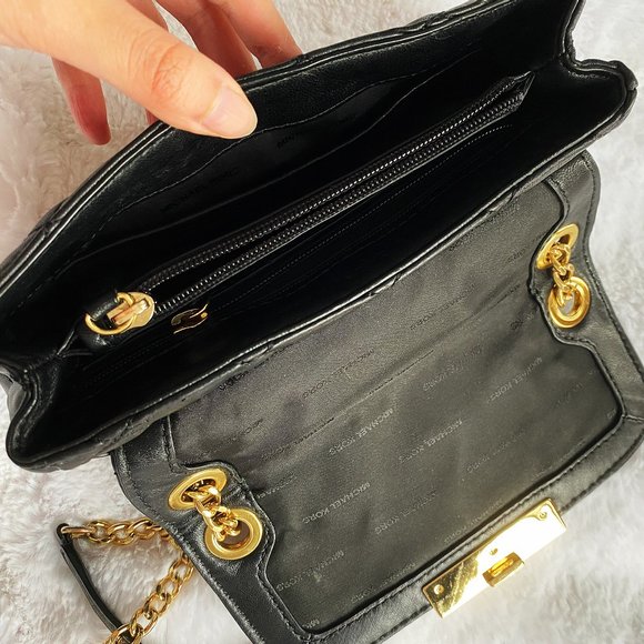 Michael Kors Sloan Quilted Leather Shoulder Bag - Picture 3 of 3